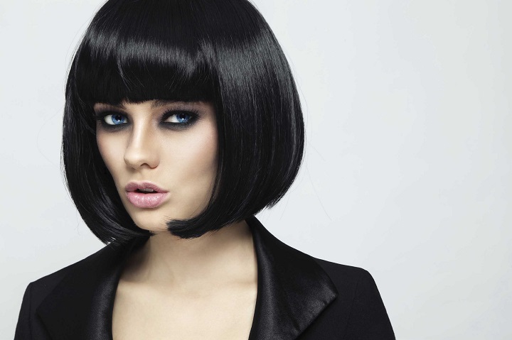 5 Easy Celebrity Hairstyles For Short Hair With Bangs And Layers